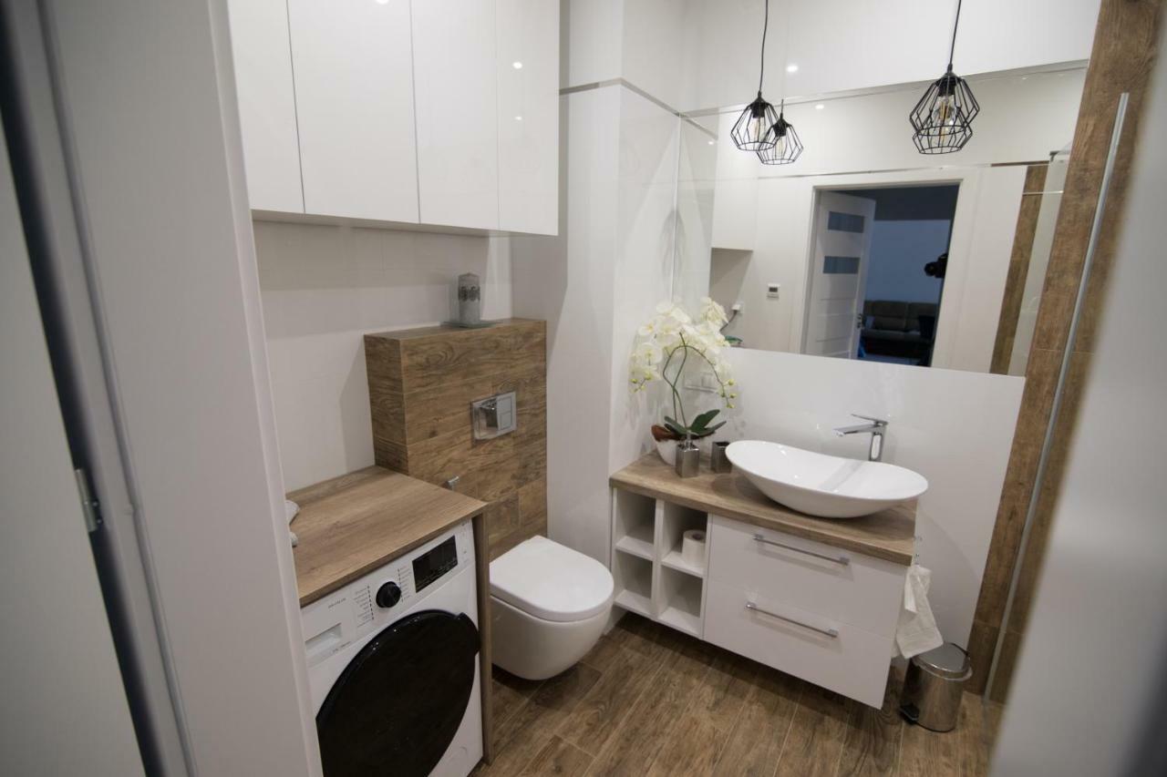 Apartament White Lägenhet Iława Exteriör bild